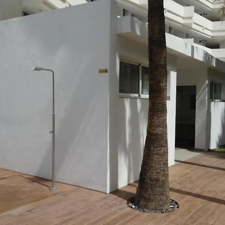 Chloe Apartment *