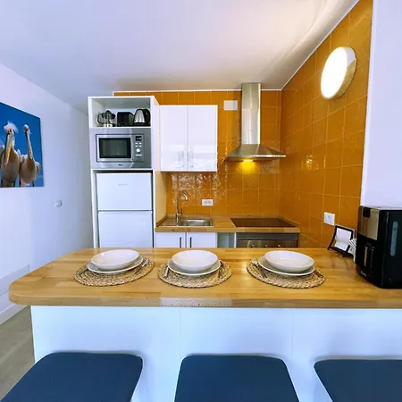 Chloe Apartment *